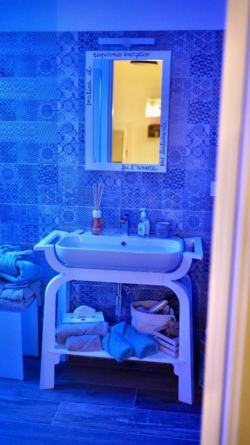 Bed Art Relaxing Suite - Appartamento Con Sauna Happiness Suite Gallery San Benedetto del Tronto Zewnętrze zdjęcie